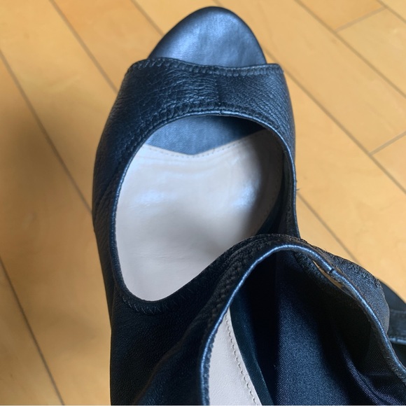 Via Spiga black sling back stilettos, size 10 - Picture 9 of 11